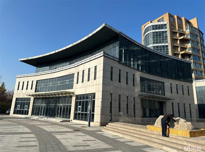 【东城核心｜三层临街整栋写字楼】 个人出租